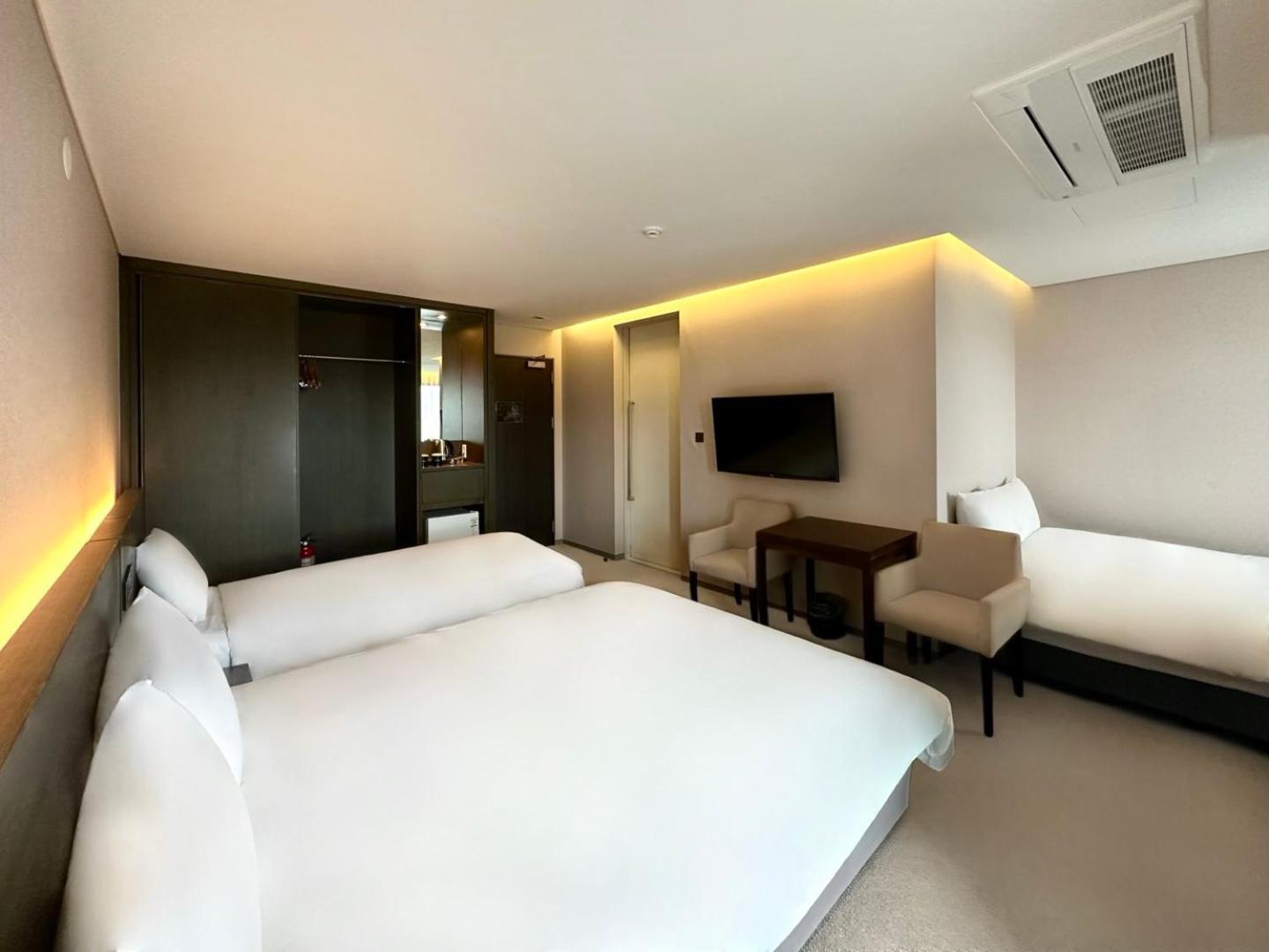 Grand Mer Hotel Jeju Seogwipo Eksteriør bilde