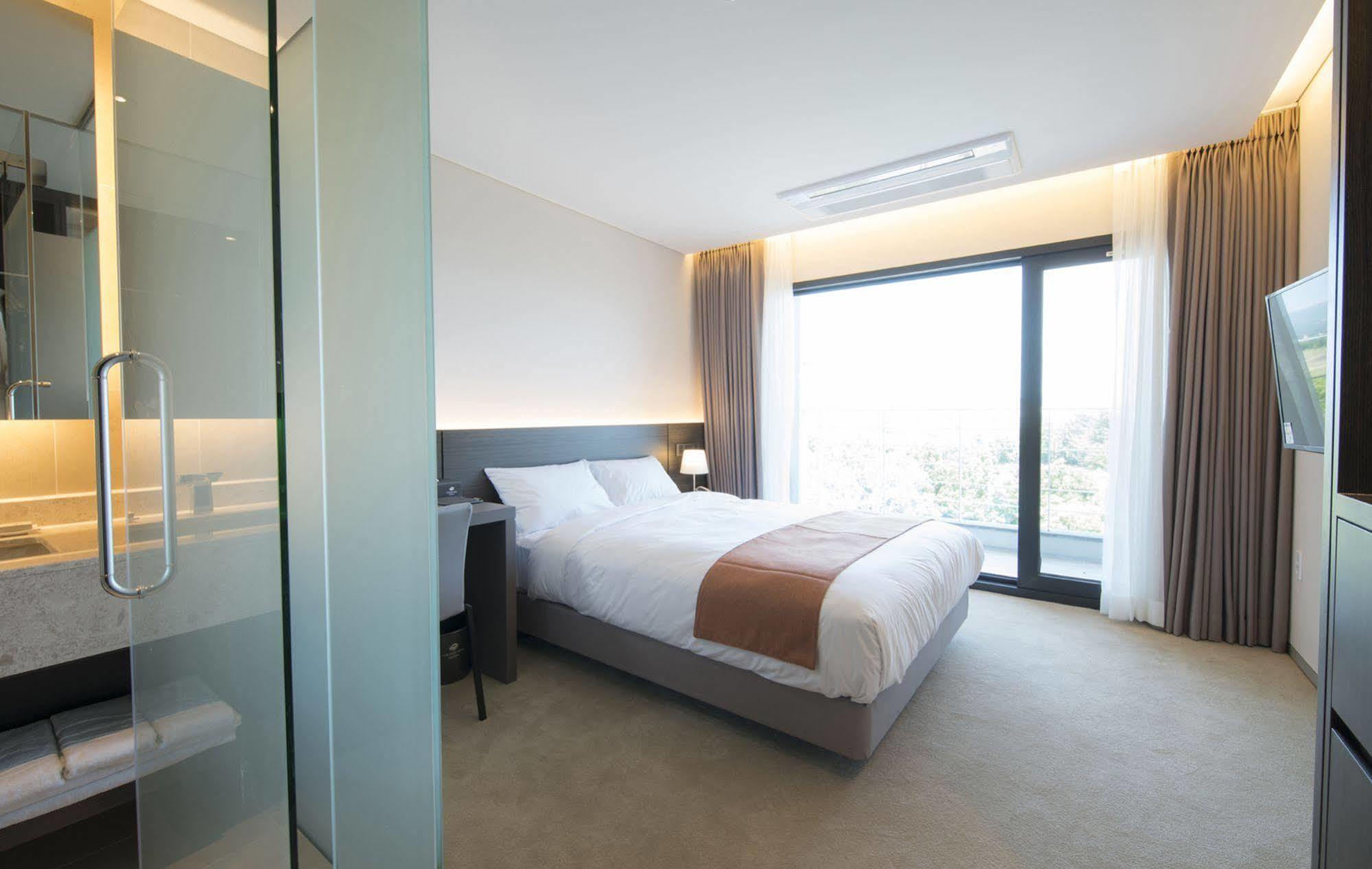 Grand Mer Hotel Jeju Seogwipo Eksteriør bilde