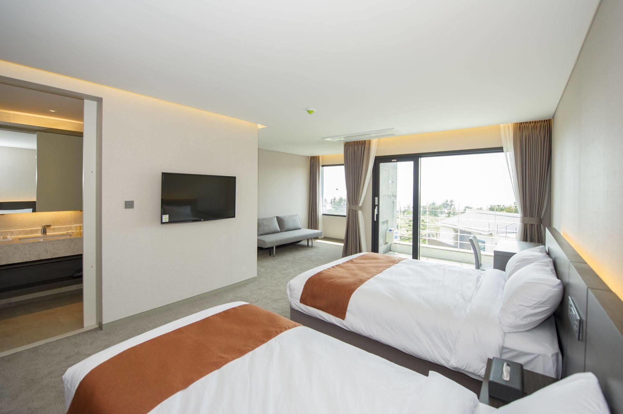 Grand Mer Hotel Jeju Seogwipo Eksteriør bilde